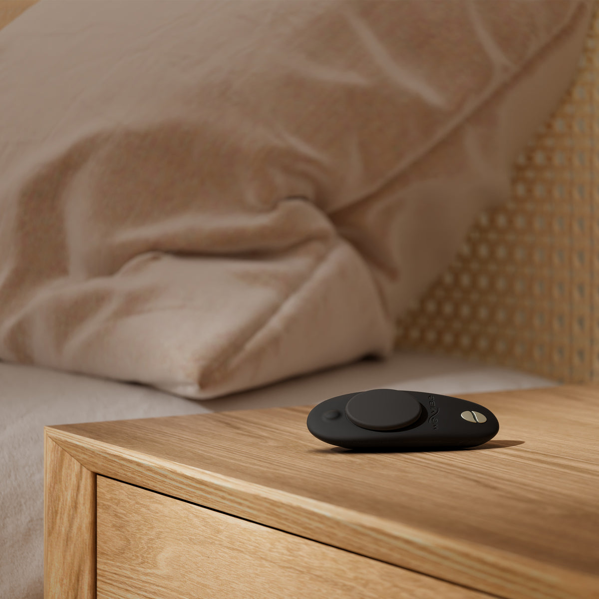 We-Vibe Moxie+ Panty Vibrator